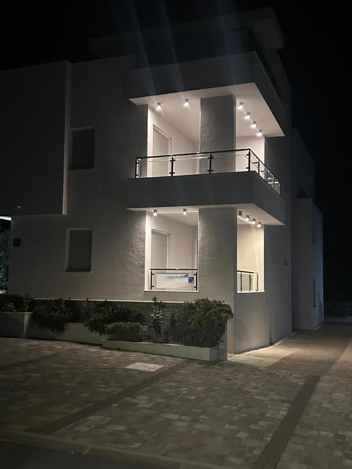 Apartments Stella Krk Town Eksteriør billede
